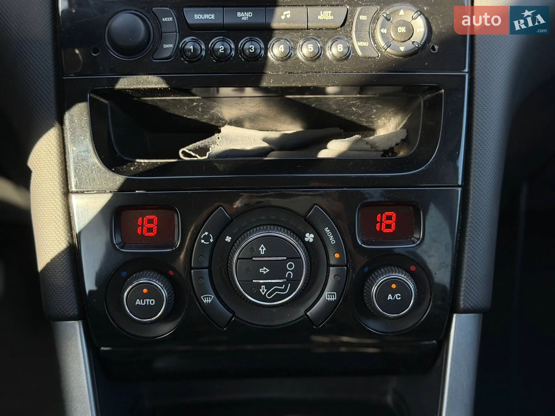 2011 Peugeot 308 - мініатюра 12