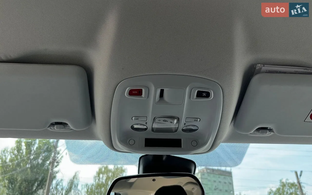 2015 Peugeot 308 - мініатюра 19