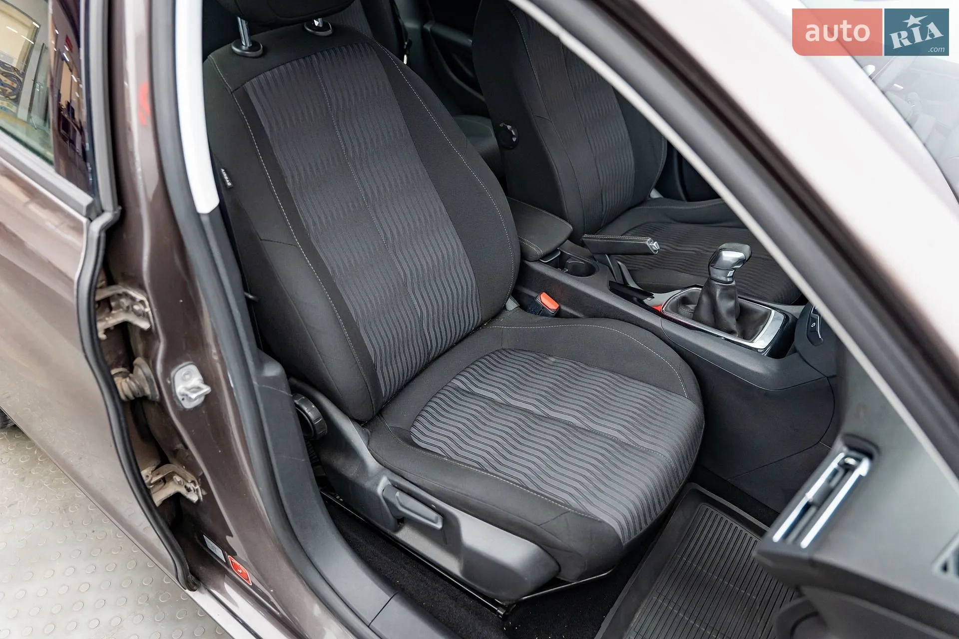 2014 Peugeot 308 - мініатюра 21