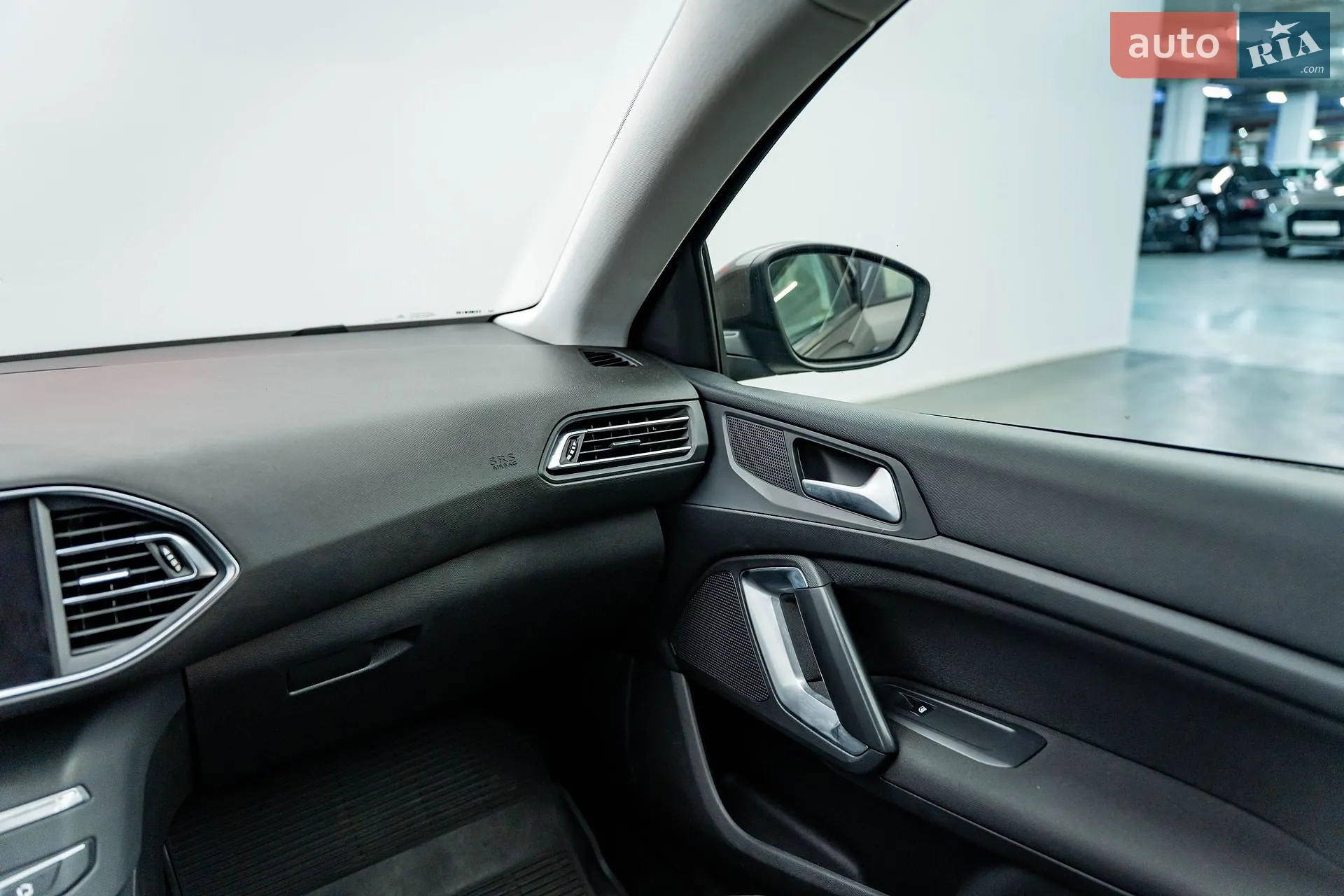 2014 Peugeot 308 - мініатюра 11