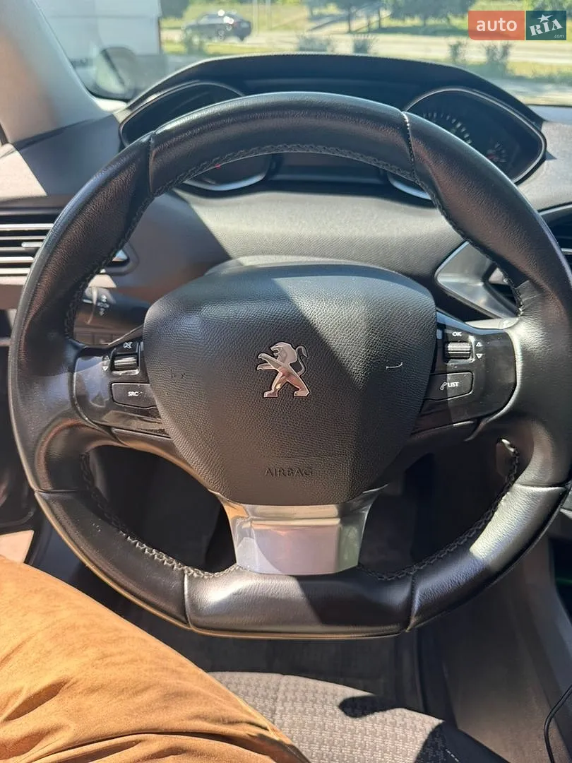 2017 Peugeot 308 - мініатюра 29