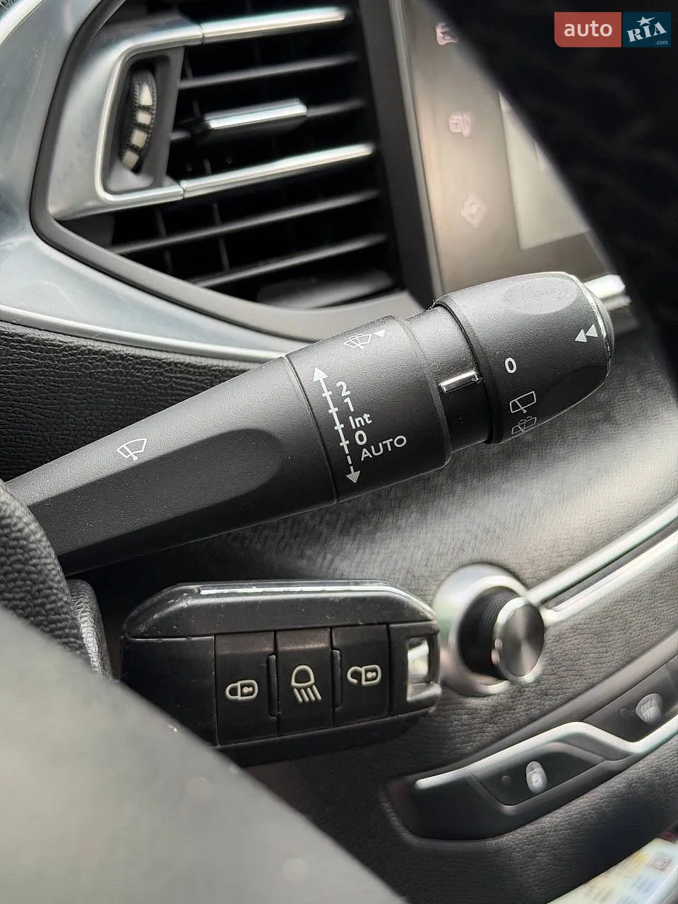2014 Peugeot 308 - мініатюра 30