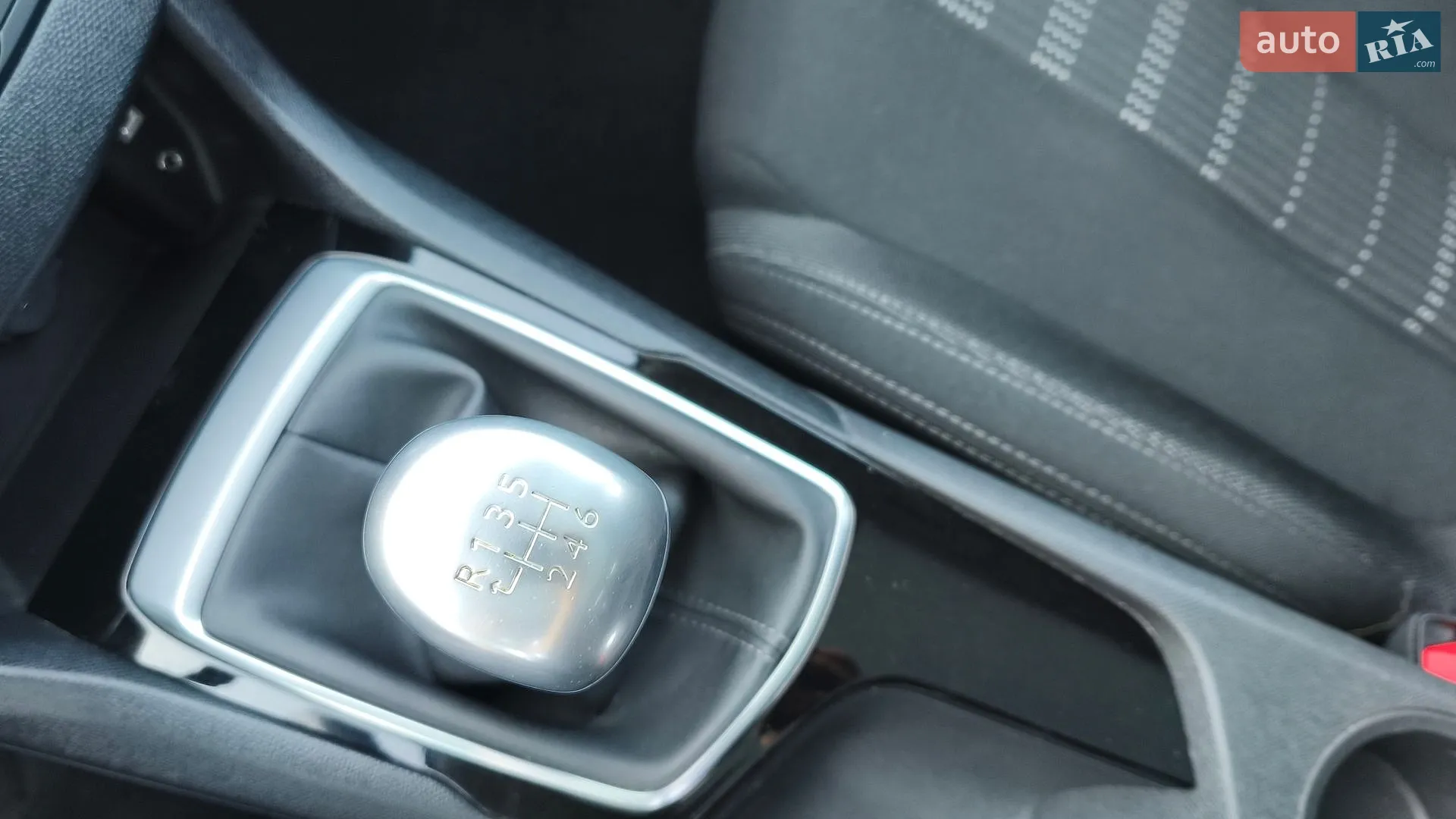 2015 Peugeot 308 - мініатюра 15