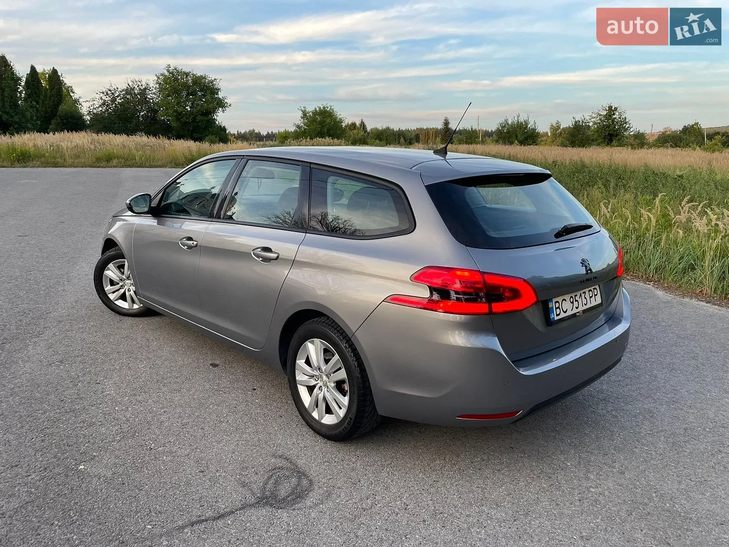 2017 Peugeot 308 - мініатюра 3