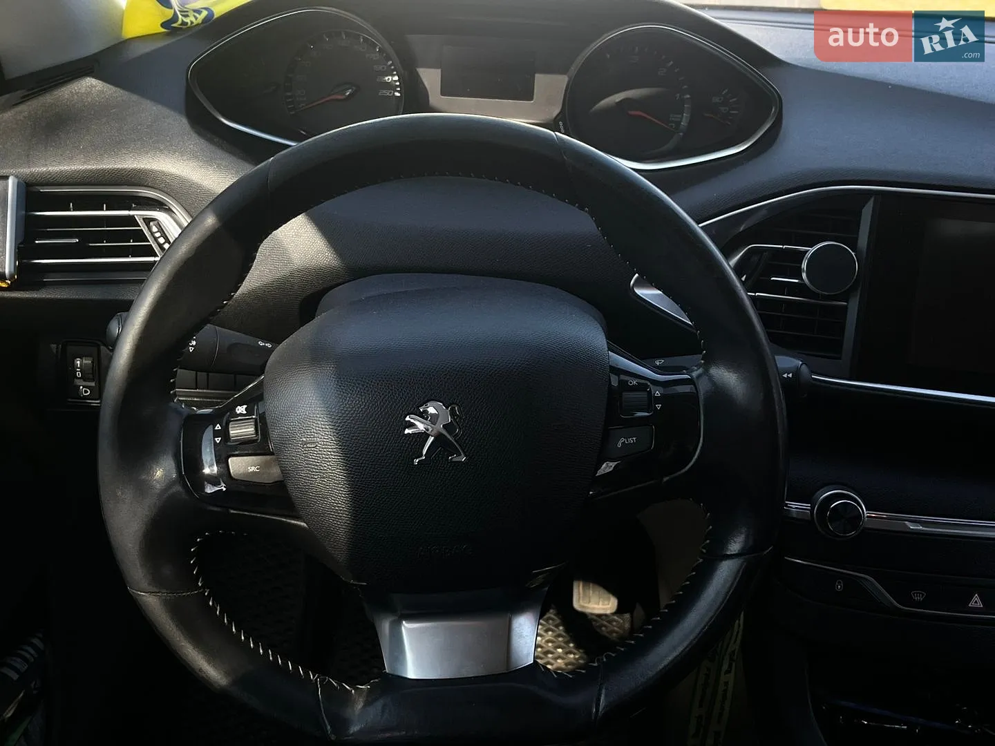 2015 Peugeot 308 - мініатюра 12