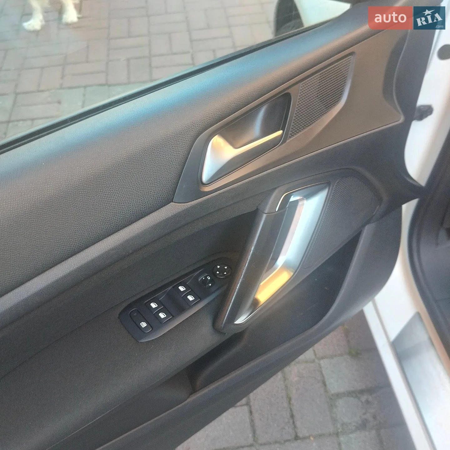 2015 Peugeot 308 - мініатюра 2