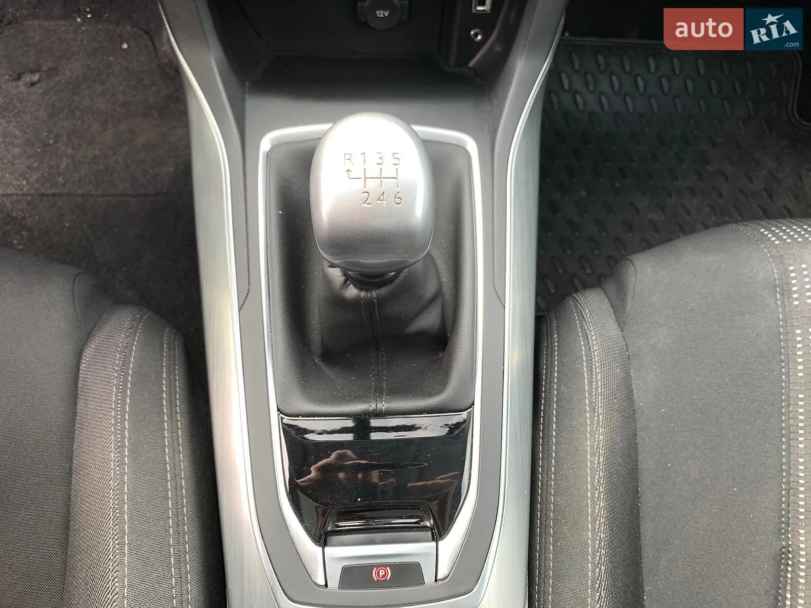 2017 Peugeot 308 - мініатюра 23