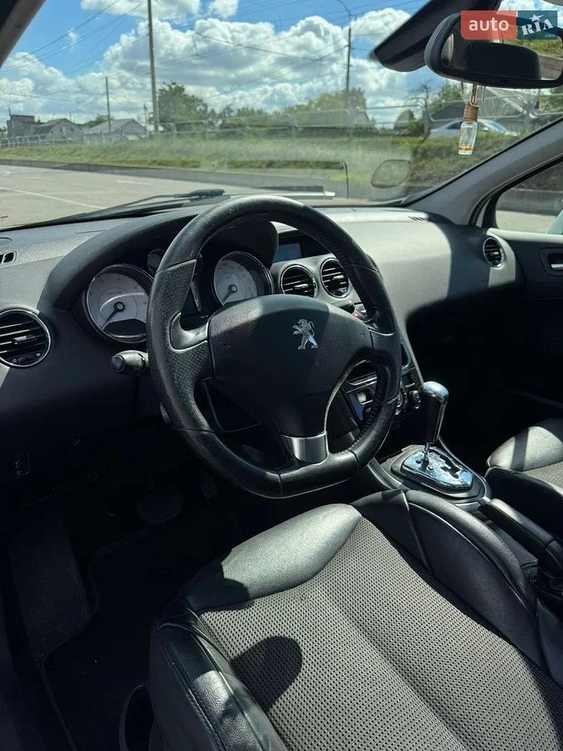 2011 Peugeot 308 - мініатюра 10