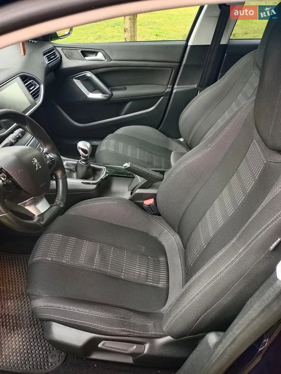 2015 Peugeot 308 - мініатюра 13