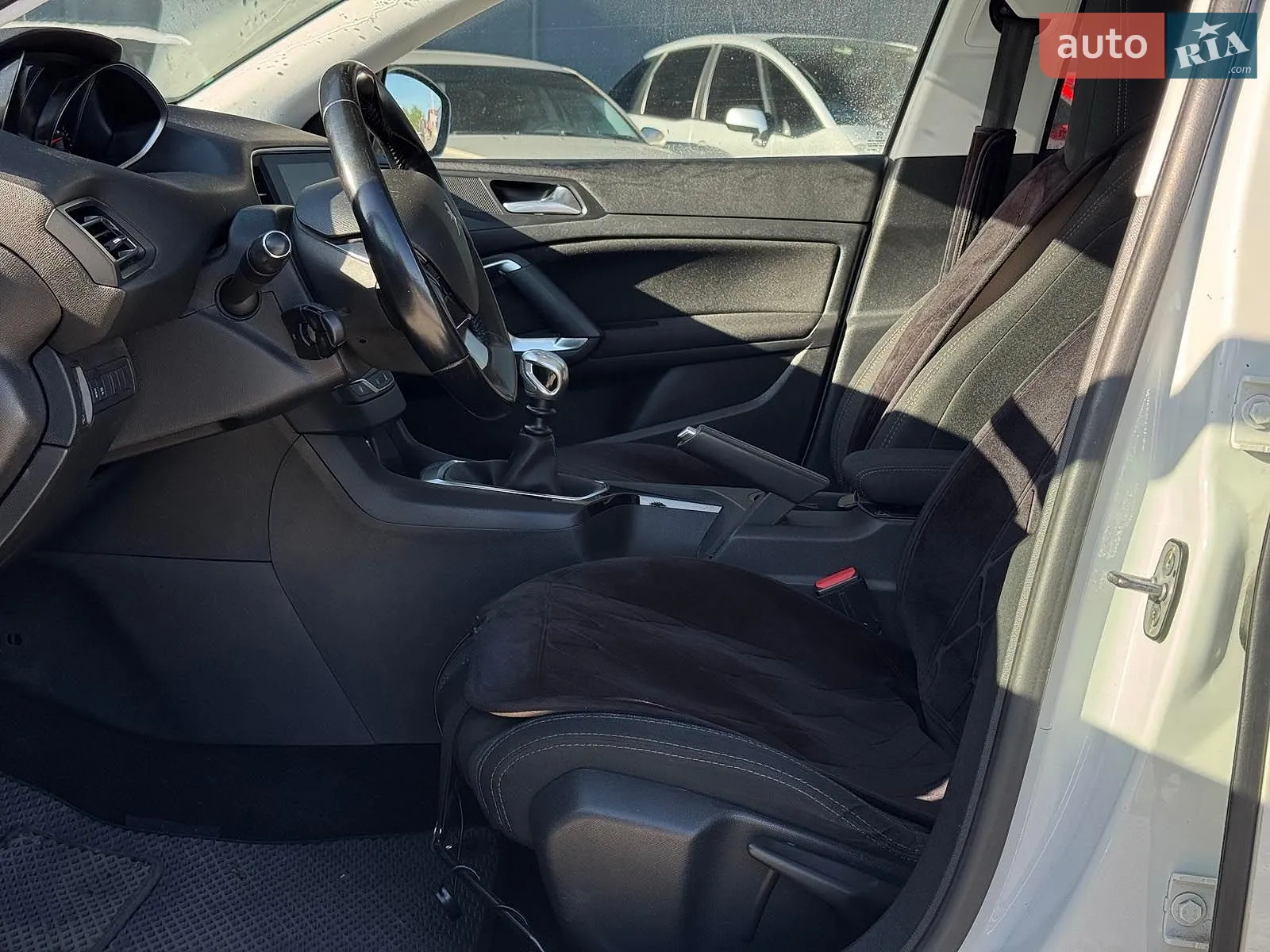 2015 Peugeot 308 - мініатюра 21