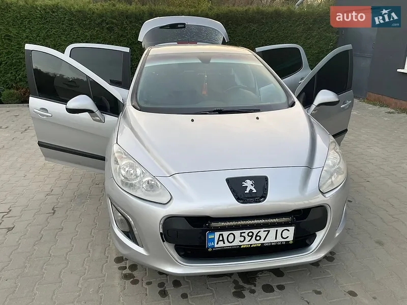 Peugeot 308 2013