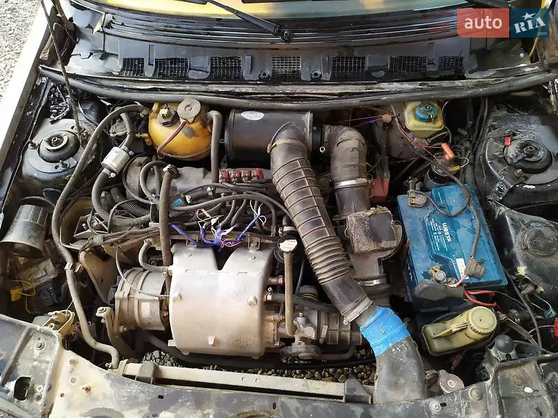 Хетчбек Peugeot 309 1987 в 