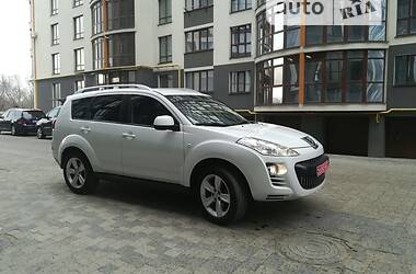 Позашляховик / Кросовер Peugeot 4007 2010 в Івано-Франківську