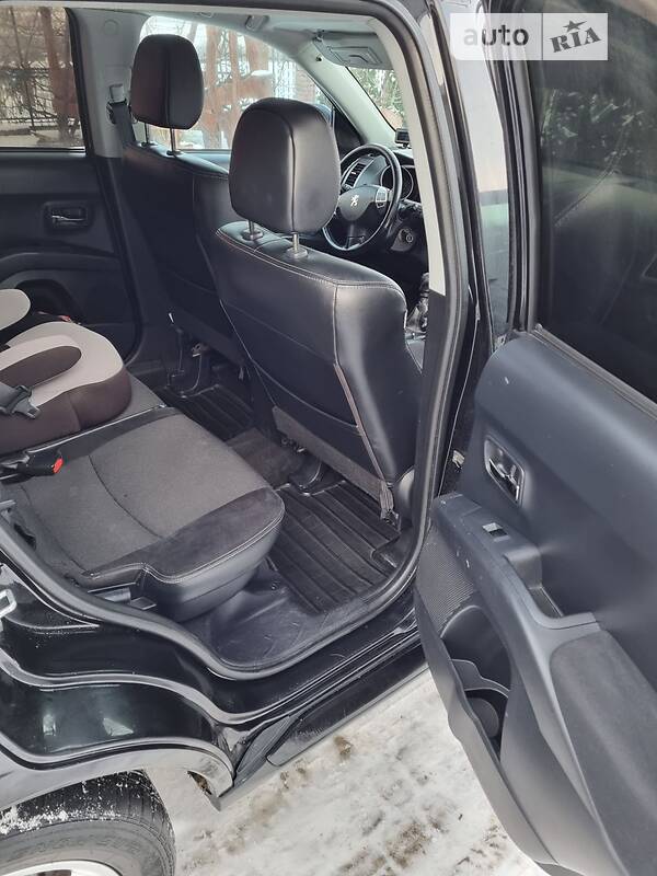 Позашляховик / Кросовер Peugeot 4007 2007 в Золочеві