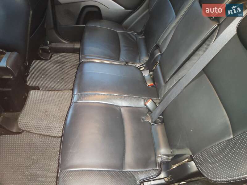 Позашляховик / Кросовер Peugeot 4007 2010 в Шептицькому