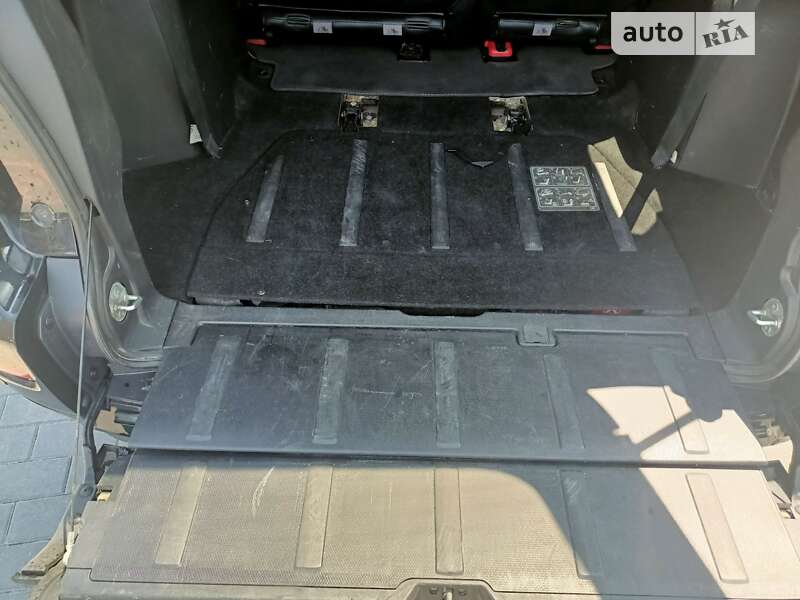 Позашляховик / Кросовер Peugeot 4007 2008 в Рівному