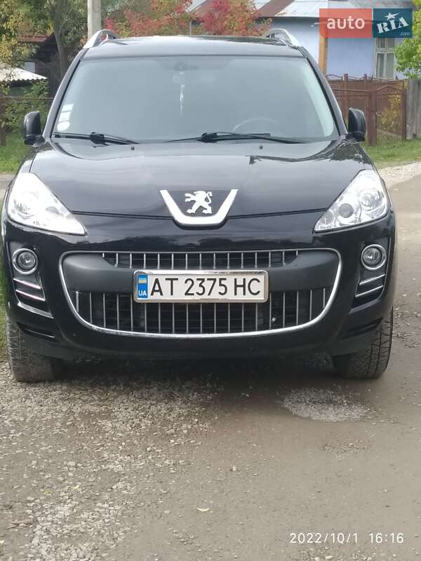 Позашляховик / Кросовер Peugeot 4007 2011 в Івано-Франківську