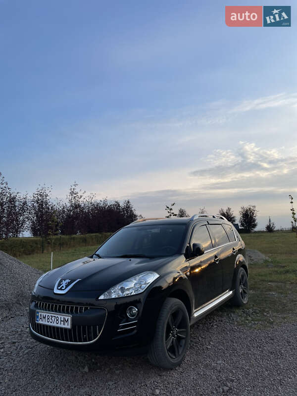 Внедорожник / Кроссовер Peugeot 4007 2010 в Житомире