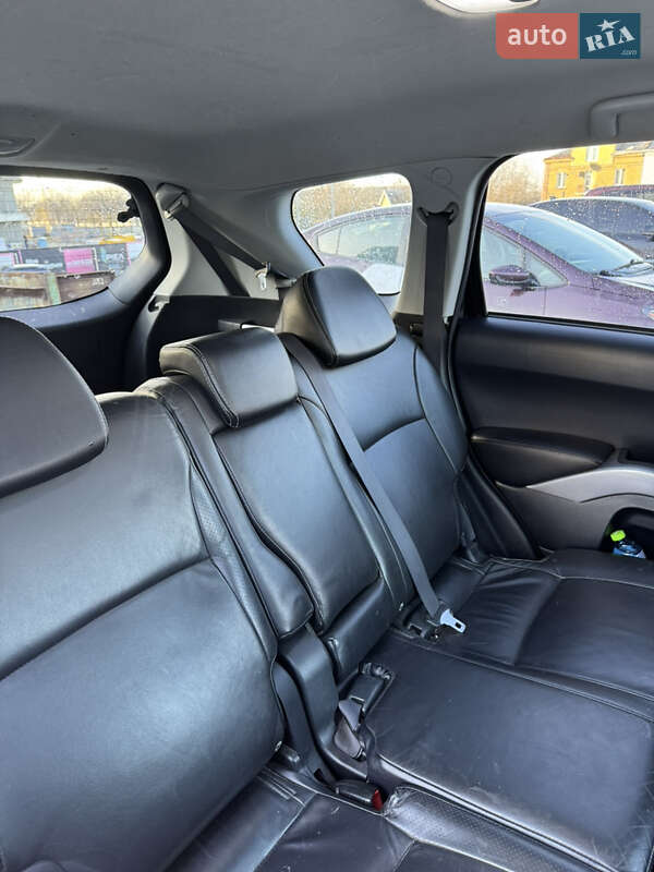 Внедорожник / Кроссовер Peugeot 4007 2008 в Львове фото 15 Внедорожник / Кроссовер Peugeot 4007 2008 в Львове