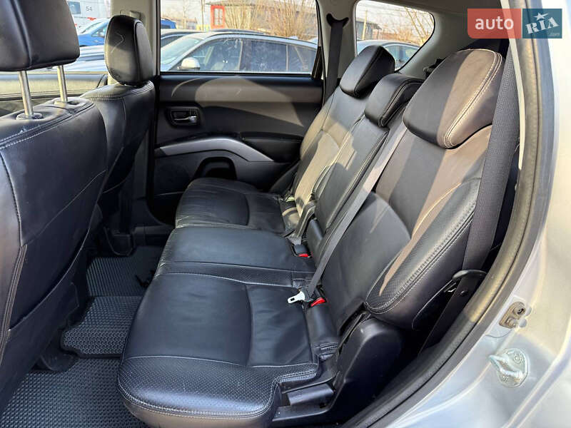 Внедорожник / Кроссовер Peugeot 4007 2011 в Коломые