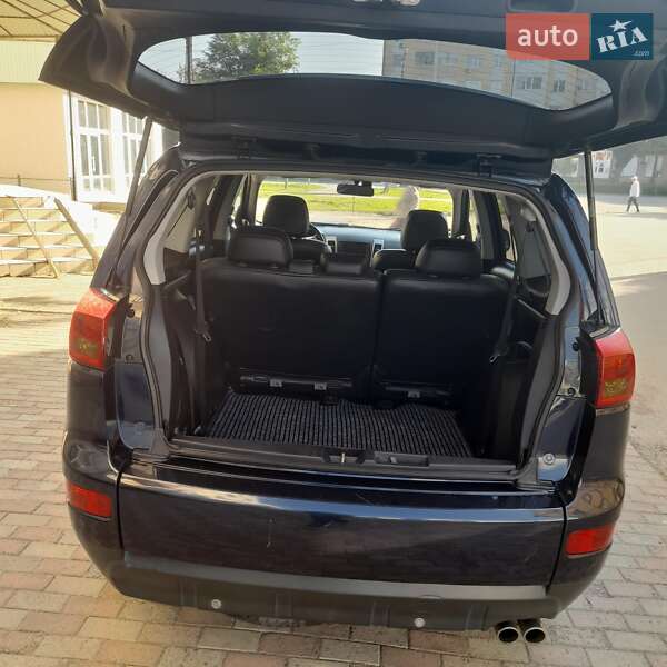 Позашляховик / Кросовер Peugeot 4007 2010 в Калуші