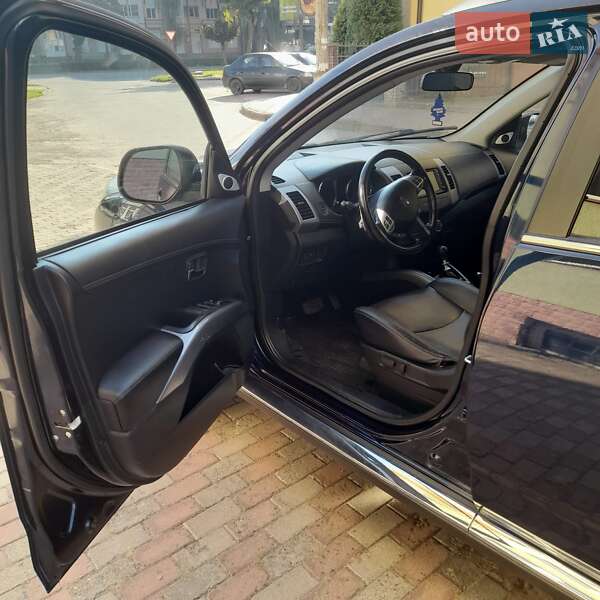 Позашляховик / Кросовер Peugeot 4007 2010 в Калуші