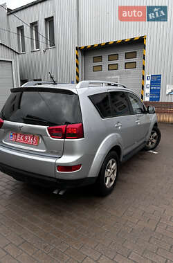 Позашляховик / Кросовер Peugeot 4007 2008 в Рівному