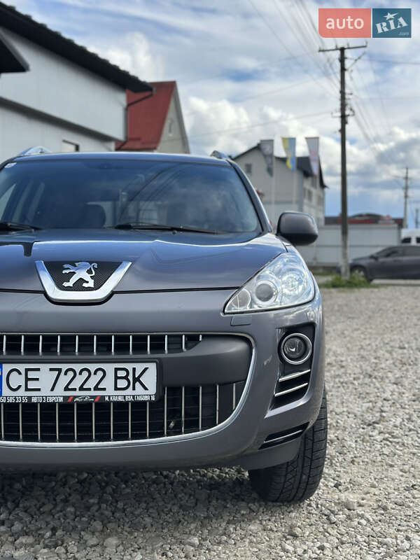 Позашляховик / Кросовер Peugeot 4007 2010 в Чернівцях