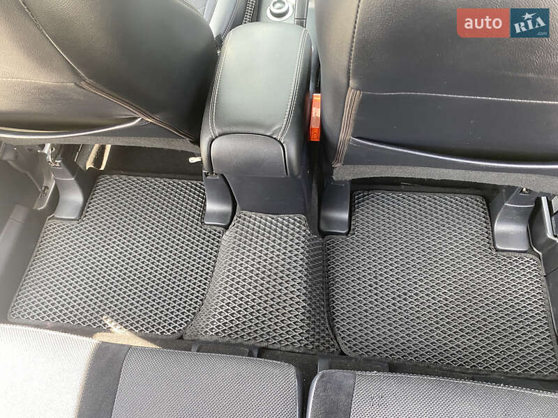 Позашляховик / Кросовер Peugeot 4007 2010 в Підгайцях