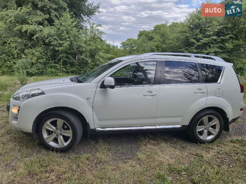 Позашляховик / Кросовер Peugeot 4007 2010 в Дрогобичі