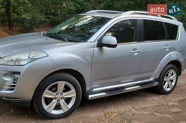 Внедорожник / Кроссовер Peugeot 4007 2009 в 