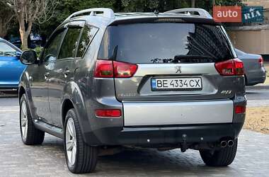 Внедорожник / Кроссовер Peugeot 4007 2011 в 