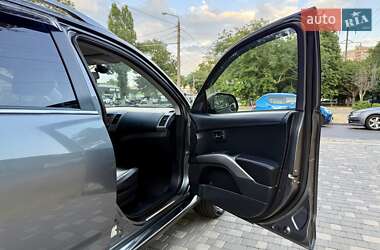 Внедорожник / Кроссовер Peugeot 4007 2011 в 
