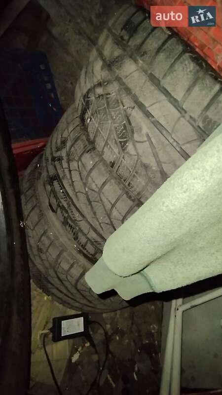 Позашляховик / Кросовер Peugeot 4007 2009 в Кременці