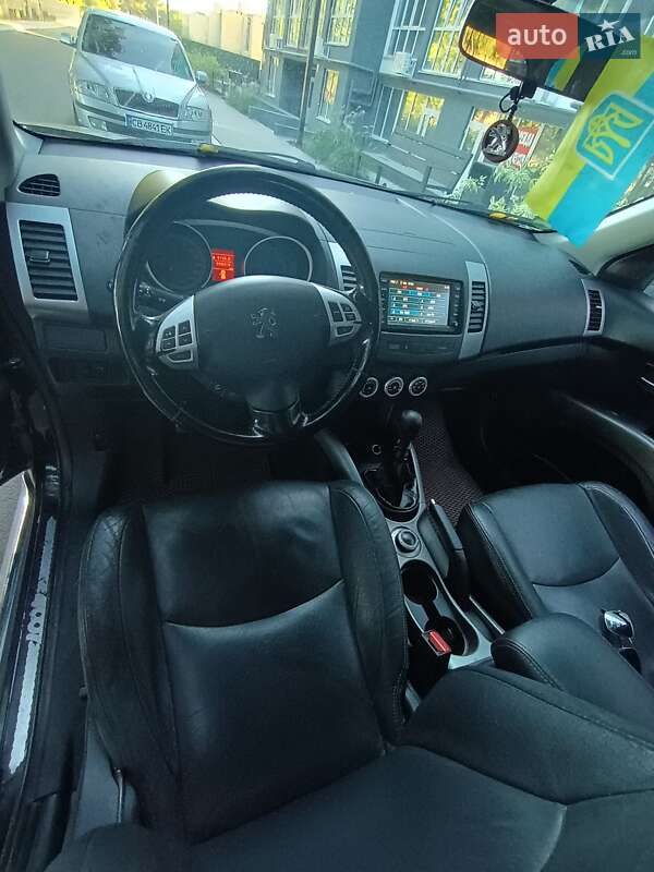 Позашляховик / Кросовер Peugeot 4007 2008 в Чернігові