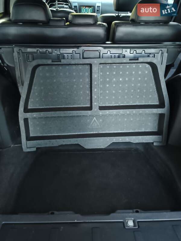 Позашляховик / Кросовер Peugeot 4007 2008 в Чернігові