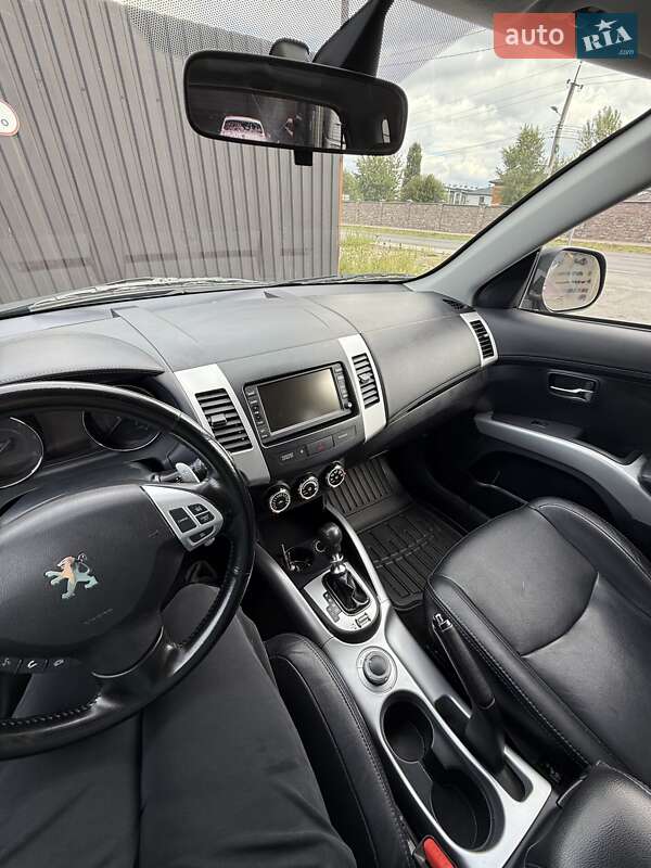 Позашляховик / Кросовер Peugeot 4007 2010 в Києві фото 7 Позашляховик / Кросовер Peugeot 4007 2010 в Києві