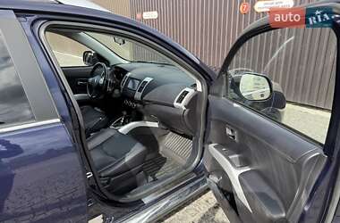 Внедорожник / Кроссовер Peugeot 4007 2010 в 