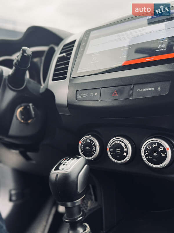 Внедорожник / Кроссовер Peugeot 4007 2008 в Чернигове фото 17 Внедорожник / Кроссовер Peugeot 4007 2008 в Чернигове