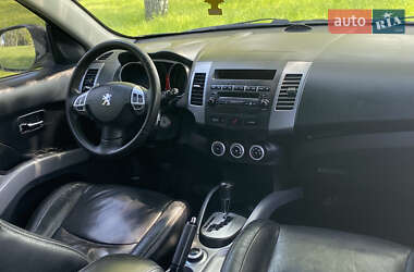Внедорожник / Кроссовер Peugeot 4007 2008 в 