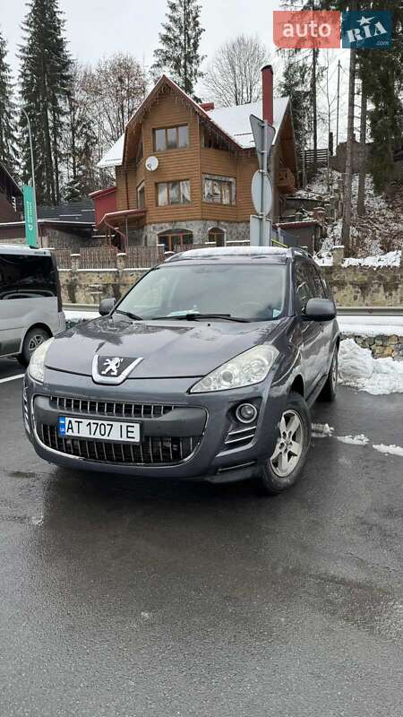 Позашляховик / Кросовер Peugeot 4007 2010 в Буковеле