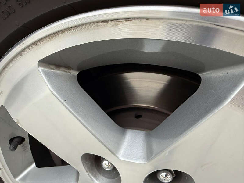 Внедорожник / Кроссовер Peugeot 4007 2010 в Луцке