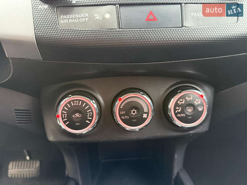 Внедорожник / Кроссовер Peugeot 4007 2010 в Луцке