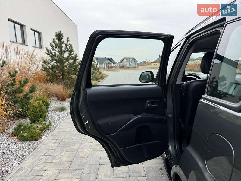 Внедорожник / Кроссовер Peugeot 4007 2010 в Луцке