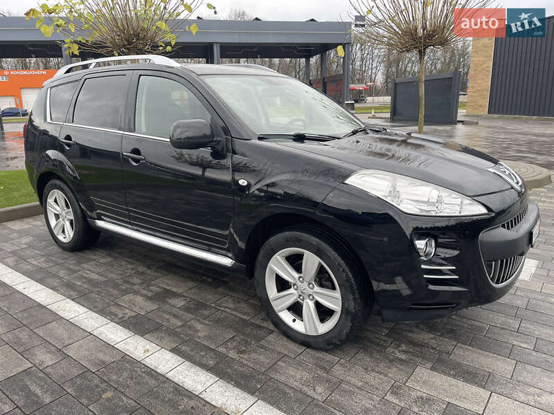 Внедорожник / Кроссовер Peugeot 4007 2011 в Луцке фото 3 Внедорожник / Кроссовер Peugeot 4007 2011 в Луцке