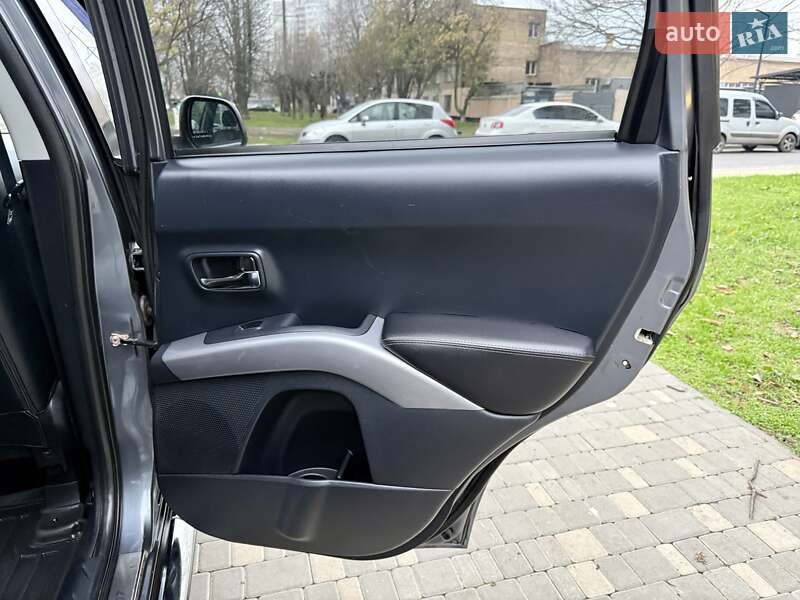 Внедорожник / Кроссовер Peugeot 4007 2011 в Одессе фото 37 Внедорожник / Кроссовер Peugeot 4007 2011 в Одессе