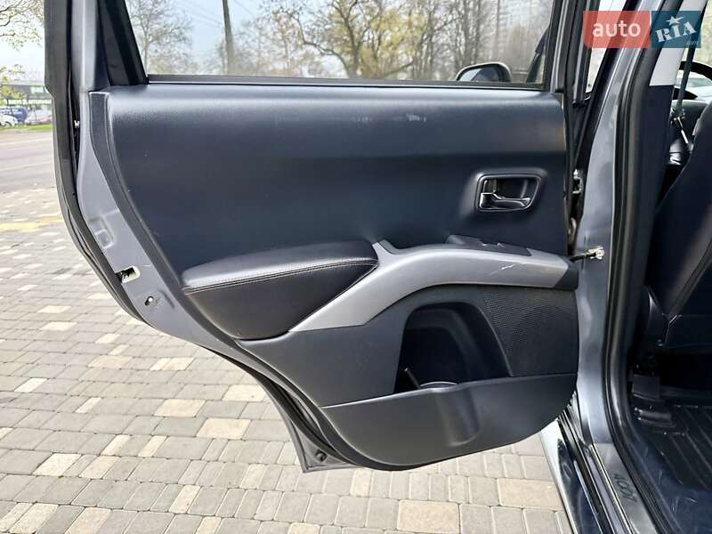 Внедорожник / Кроссовер Peugeot 4007 2011 в Одессе фото 53 Внедорожник / Кроссовер Peugeot 4007 2011 в Одессе