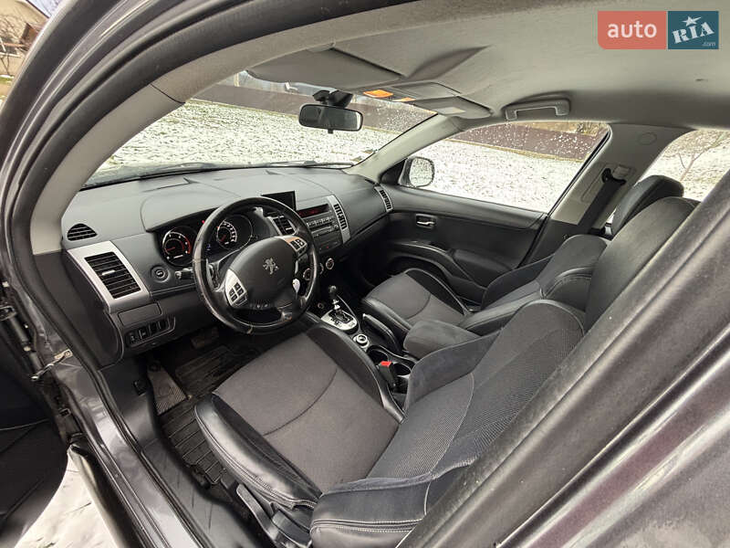 Позашляховик / Кросовер Peugeot 4007 2010 в Надвірній