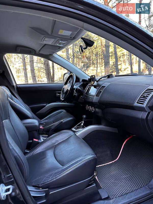 Внедорожник / Кроссовер Peugeot 4007 2009 в Славуте фото 4 Внедорожник / Кроссовер Peugeot 4007 2009 в Славуте