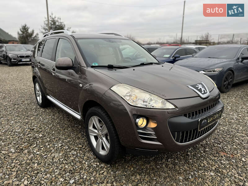 Позашляховик / Кросовер Peugeot 4007 2010 в Івано-Франківську